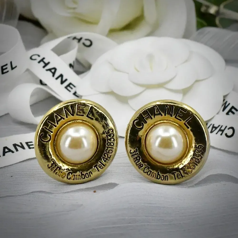 Vintage Chanel 31 Rue Cambon Gold Plated Faux Pearl Clip On Earrings